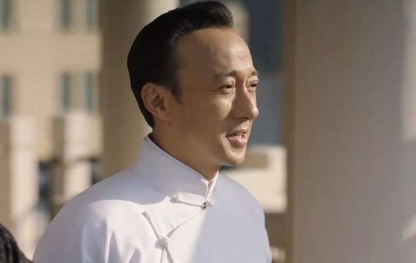 演员赵立新个人资料