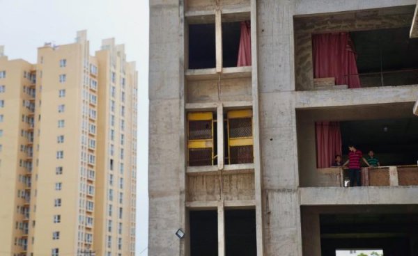 为什么房子都是封顶烂尾