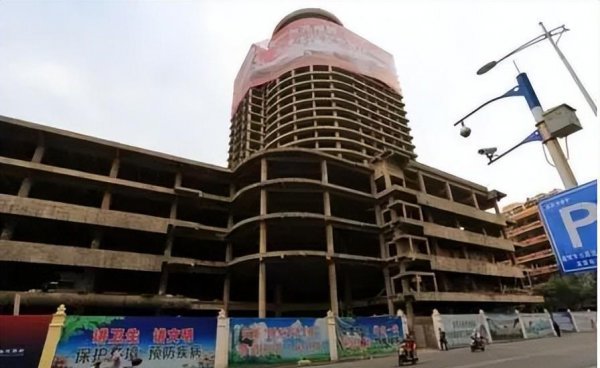 为什么房子都是封顶烂尾