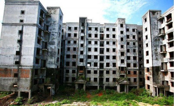 为什么房子都是封顶烂尾