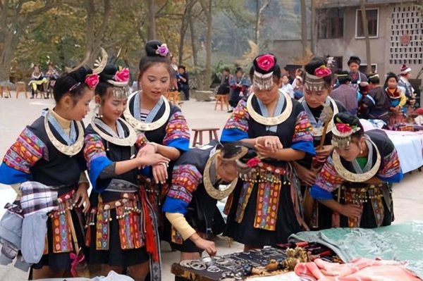 去苗寨旅游千万要小心