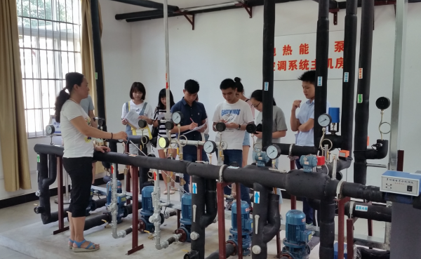 男孩子单招学什么专业比较好