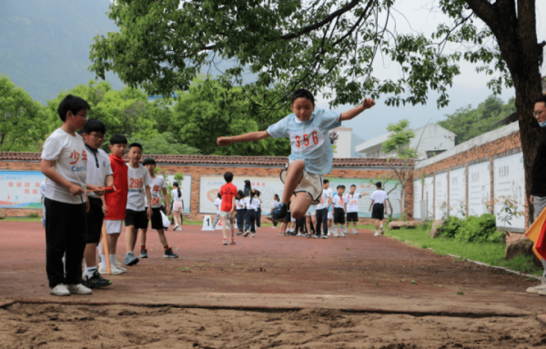 浙江一学霸村实现户户有大学生