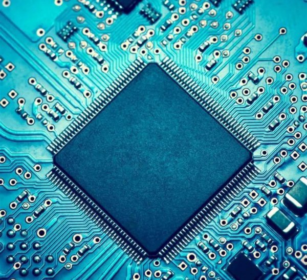 手机电脑芯片主要由什么物质组成