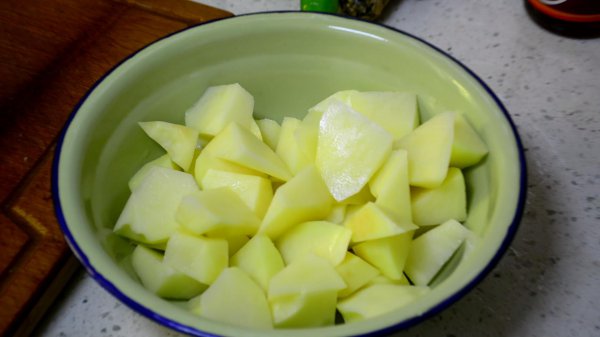 地三鲜是什么菜组成的