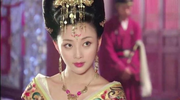 殷桃离过几次婚现任丈夫是谁