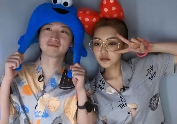 周扬青京圈地位