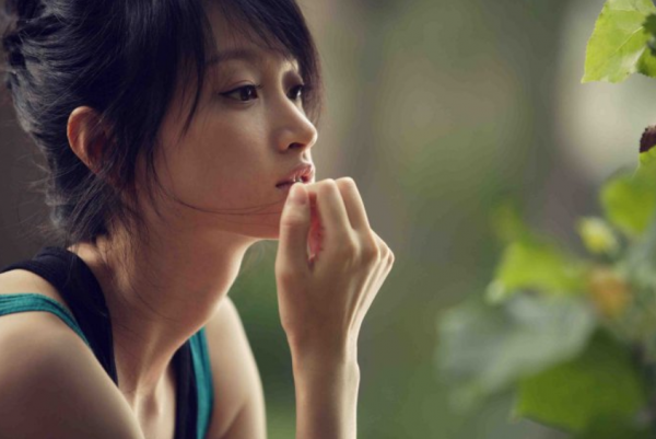 沈佳妮的第一任老公叫什么名字