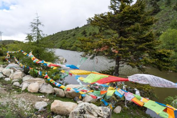 康定情歌是哪里的民歌