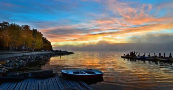 世界第一大淡水湖是什么湖