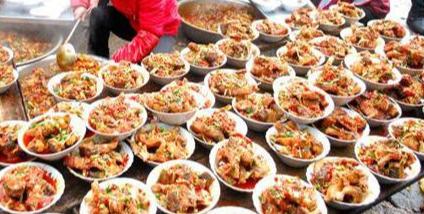 中餐上菜顺序一般讲究要点