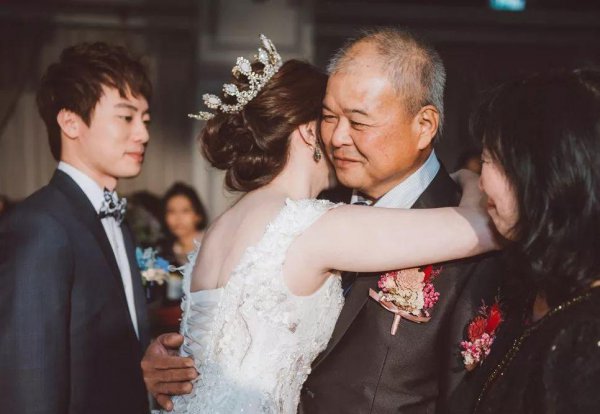 女方结婚陪嫁用品必备品全套