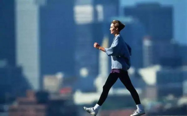 一万多步数大概多少公里