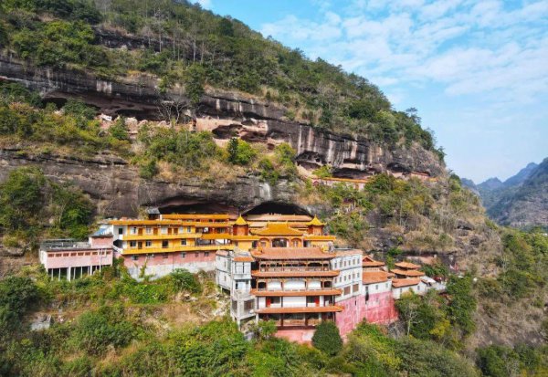 容县是广西哪个市的