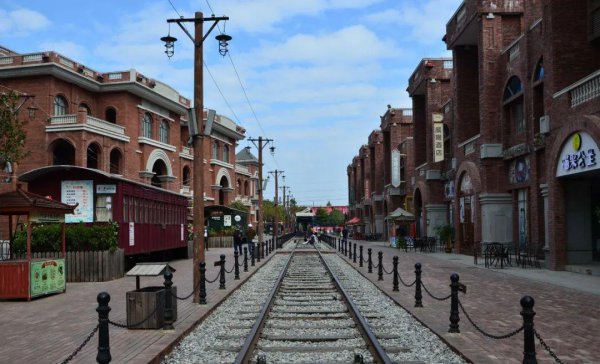 容县是广西哪个市的