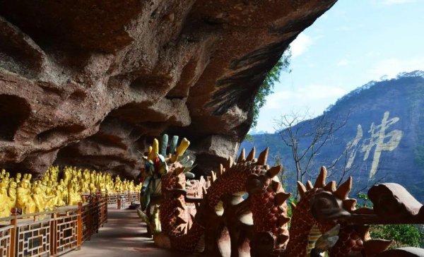 容县是广西哪个市的