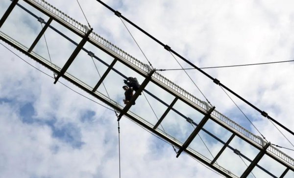 容县是广西哪个市的