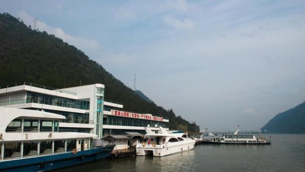 钱塘湖位于今天的哪里的地方