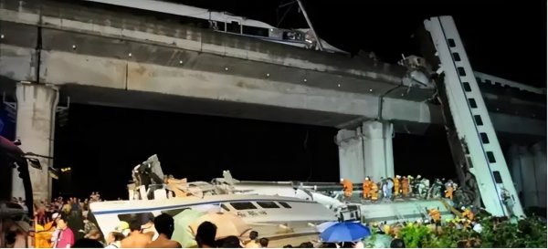 723动车事故灵异女孩事件