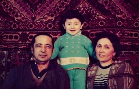 央视尼格买提主持人个人资料