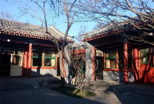 口不吞阳是什么意思