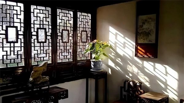 口不吞阳是什么意思