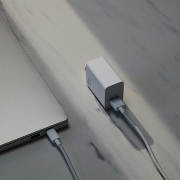 充电器头发热怎么回事