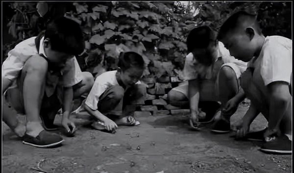 80后小时候农村游戏