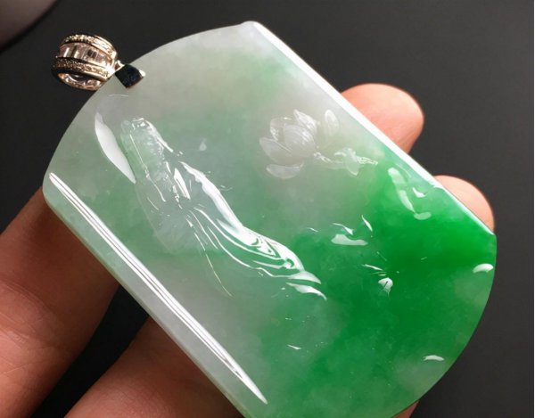 带玉石和翡翠有什么讲究