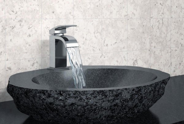 染发时弄到脸上的黑怎么洗掉