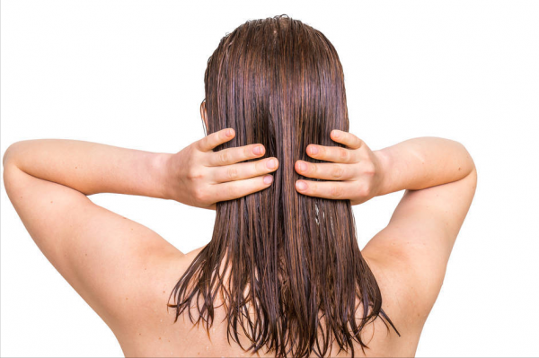 护发素是洗头前用还是洗头后用