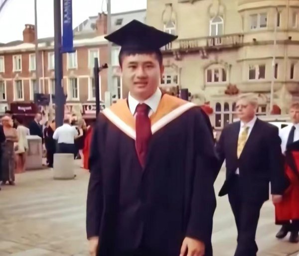 歌唱家江涛的个人资料简介