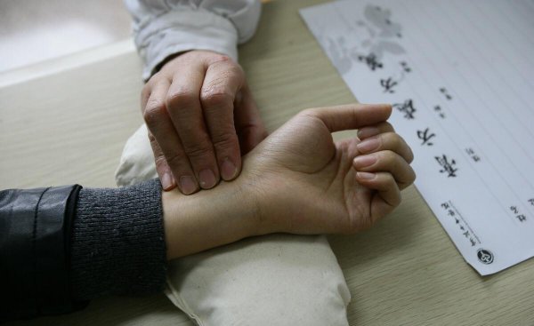 整天懒惰没精神什么都不想干