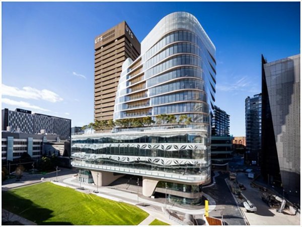 悉尼科技大学世界排名