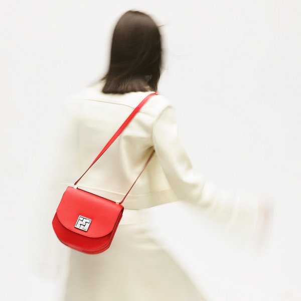 爱马仕是哪个国家的牌子