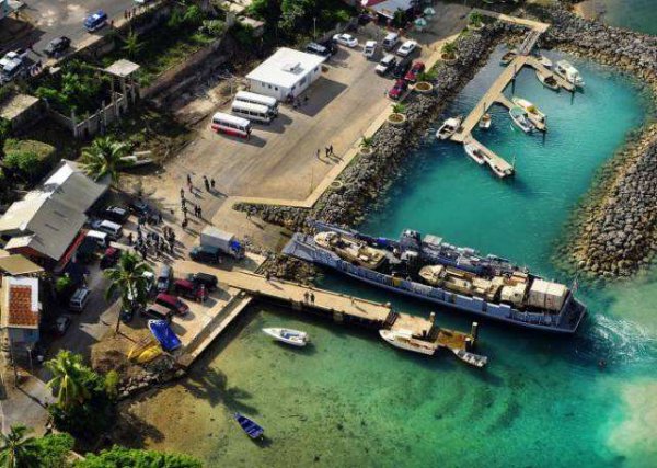 汤加国土面积及人口分别是多少