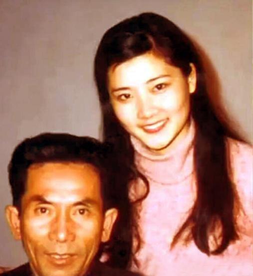 何赛飞个人简历