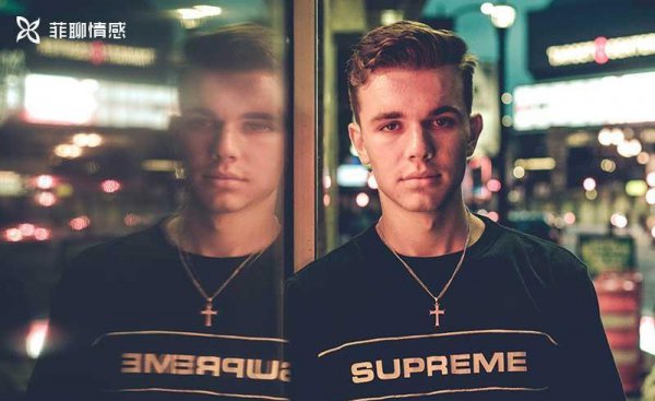 已婚男人深深爱上你的表现