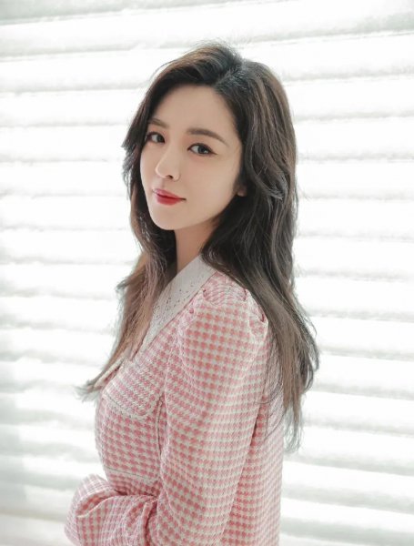 王晓晨个人资料及年龄