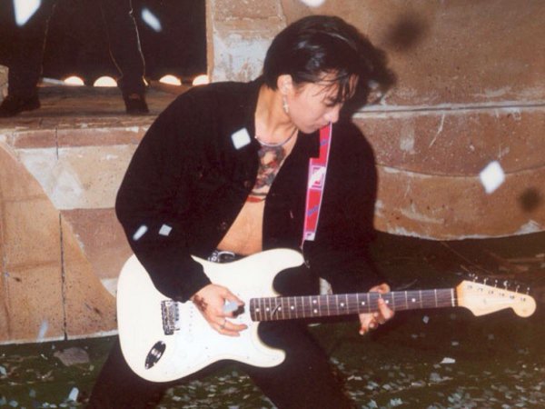 英年早逝的明星有哪些名字