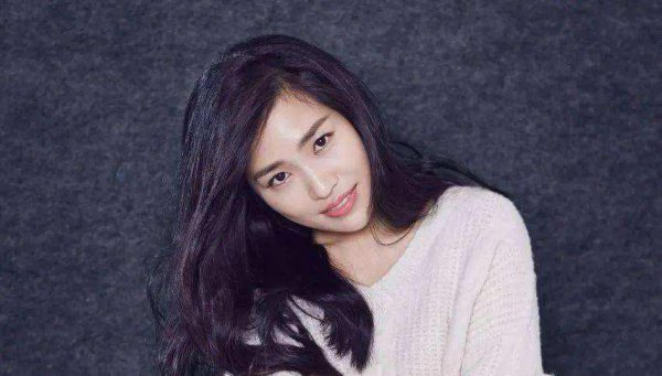 张末和张艺谋关系