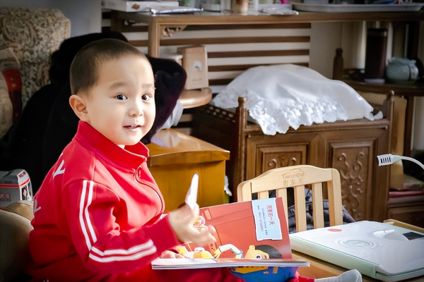 神童王恒屹哪年出生的