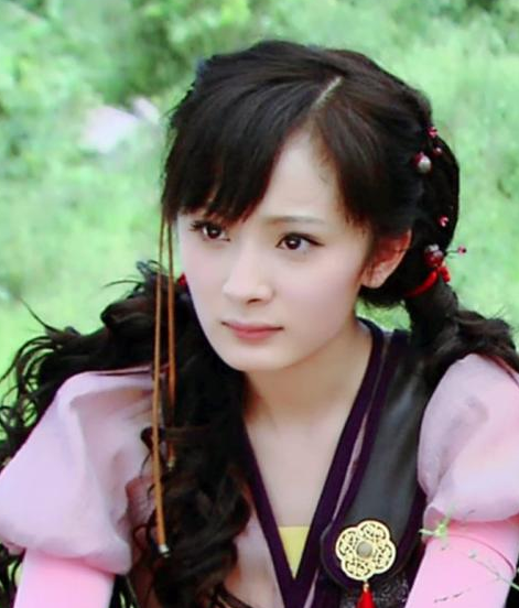 杨幂唐嫣发生了什么事