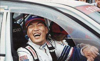 成奎安个人资料介绍