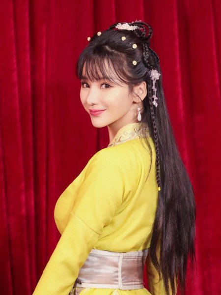 柳岩深蹲无人敢是啥意思