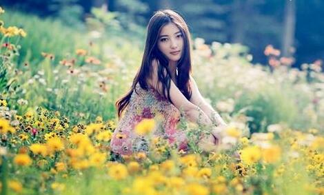 对收礼物有负担的女生