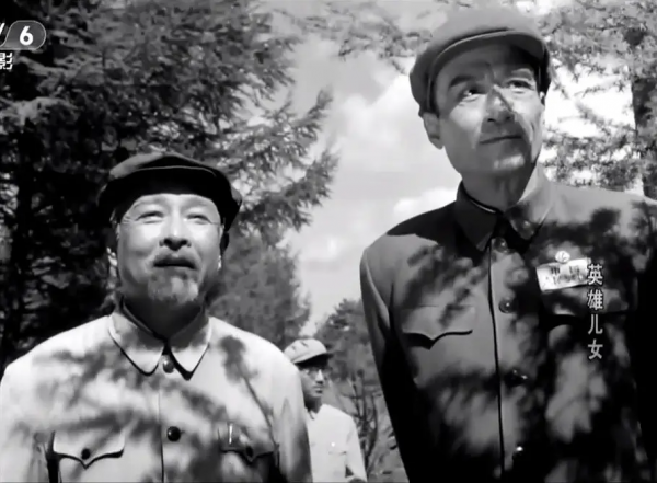 为了胜利向我开炮是什么电影