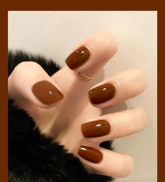 黄皮显手白的美甲颜色