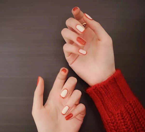 黄皮显手白的美甲颜色