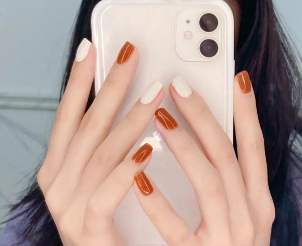 黄皮显手白的美甲颜色